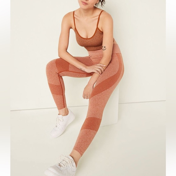 (L) Victoria’s Secret PINK SEAMLESS HIGH-WAIST FULL LENGTH WORKOUT TIGHT - Picture 4 of 7